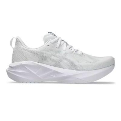 ASICS Novablast 5
