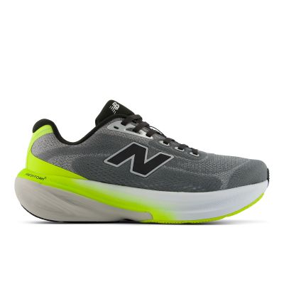 New Balance 860 v15