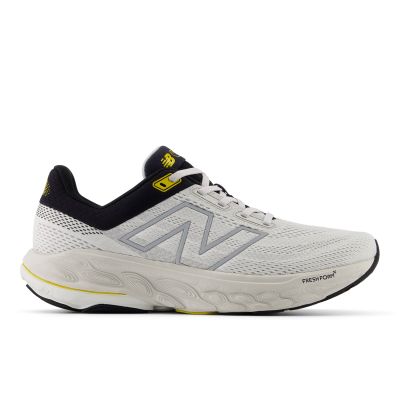 New Balance 860 v14