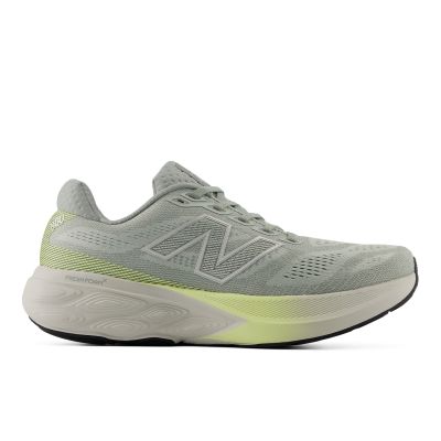 New Balance 880 v15