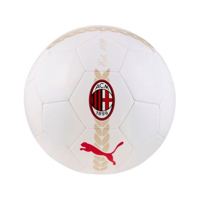 PUMA Milan prematch pallone