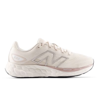 New Balance 680 v8