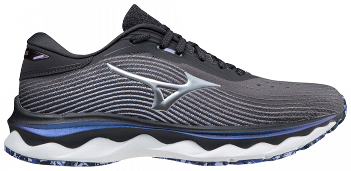 Recensione scarpe Mizuno Wave Sky 5 | L'angolo del running | SportsShoes.com